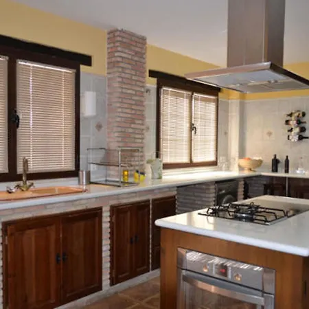 With 3 Bedrooms In Ronda, With Private Pool, Furnished Terrace A Villa Ronda